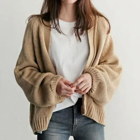 폴라넥 대학생 직장인 여성 사무실 패션 깔끔 루즈핏 가디건