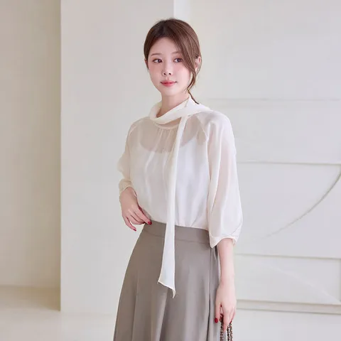 [모리스커밍홈] 롱 타이넥 시스루 셔링 7부 블라우스_M2608BL163C