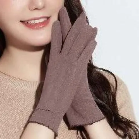 136000018숙녀 스마트폰 앙고라 TouchG