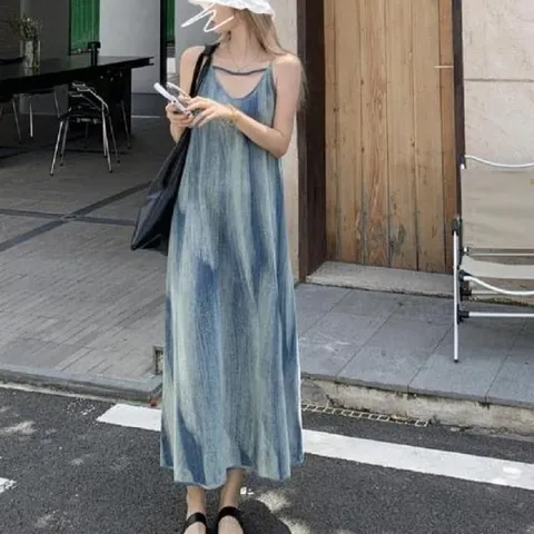 해변원피스 브이넥 나염 패턴 원피스 끈나시 홈웨어 루즈핏 레이어드