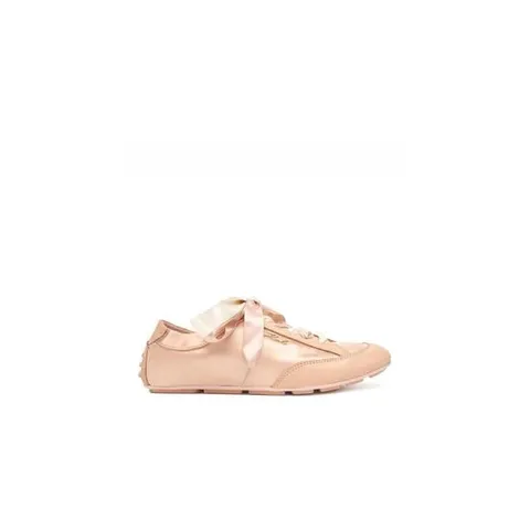 26SS 칼 라거펠트 Ariella Flexy 러너 KL408204NU TP581128794