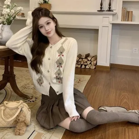 여성의류 아우터 다이아 니트 가디건 그레이 1000001485