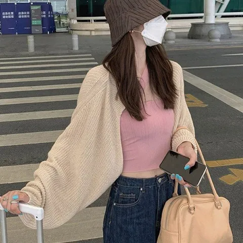 반팔볼레로 여성 살짝 두툼한 루즈핏 패션 니트 볼레노 가디건