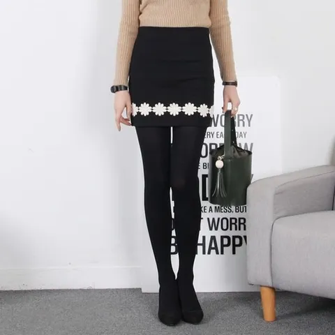 [하늘바라기]레니본 기모 스커트