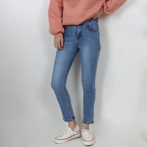 이젠나 여성 9부 스키니핏 청바지 S01