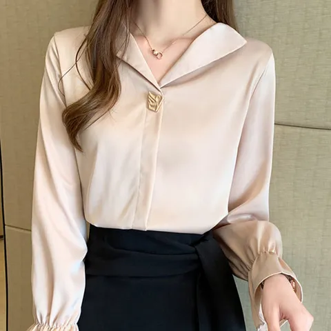 [이쁘다] 듀잉 소매 셔링 블라우스