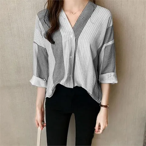 [힙제이]러블리 브이넥 셔츠형 블라우스 BL002