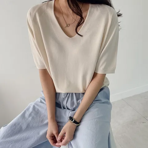 [어반프랑] 트루 여성 브이넥 루즈핏 반팔 5부 여름 니트