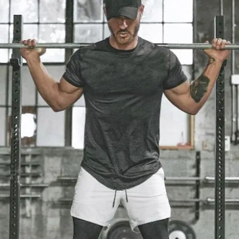 쿨링티셔츠 트레이닝셔츠 짐웨어 헬스복 스포츠 반팔티셔츠