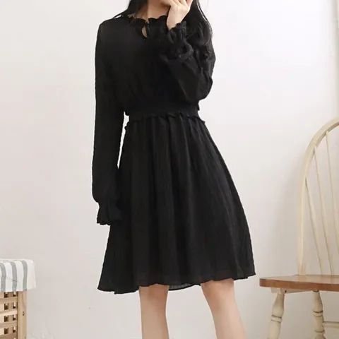 [특가] 블리스 블랙 스모크 프릴 플레어원피스