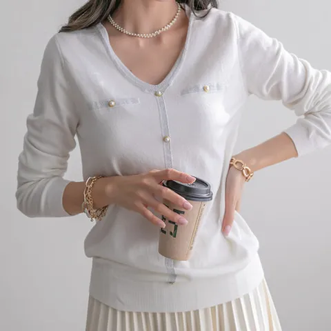 [나크21] 진주 버튼 펄 브이넥 니트 NK21-T-48