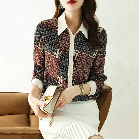 [탑온탑] 에밀리 블라우스 TP2134010