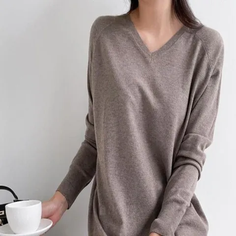 [옷자락]여자 V넥 비스코스 단색 기본 니트 티셔츠