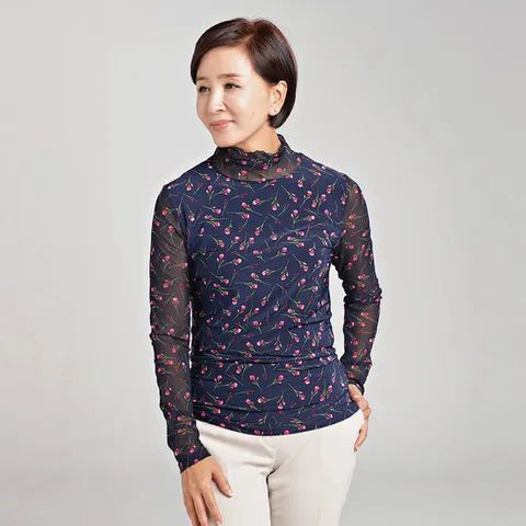 [바네사리찌] 샤이닝 블라우스 (네이비/스몰로즈)