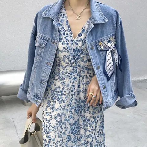 [유니제이] 로바우 루즈 워싱 큐빅 데님자켓