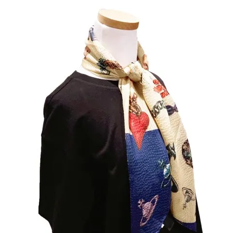 비비안웨스트우드 하트 오브 실크 스카프 81030034 W00IT K401