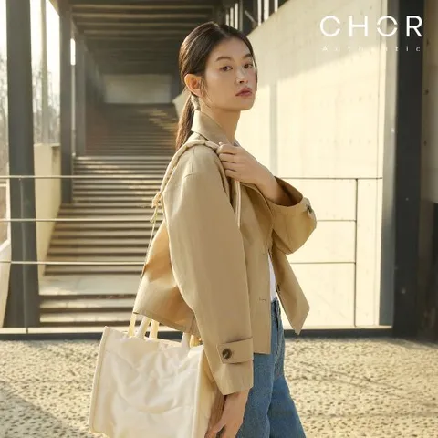 코어 어센틱 숏 트렌치 재킷 [런칭 가격 79,900원]