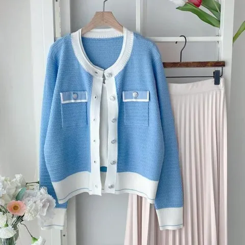 하객 라운드넥 배색 테두리 하늘색 미시룩 봄가디건