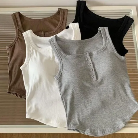 여자 베이직 소프트 캐주얼룩 코디 4버튼민소매나시 캡내장나시티