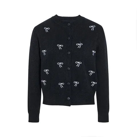 [제이제이 지고트]리본 자수 라운드넥 가디건 GRAN1CD131