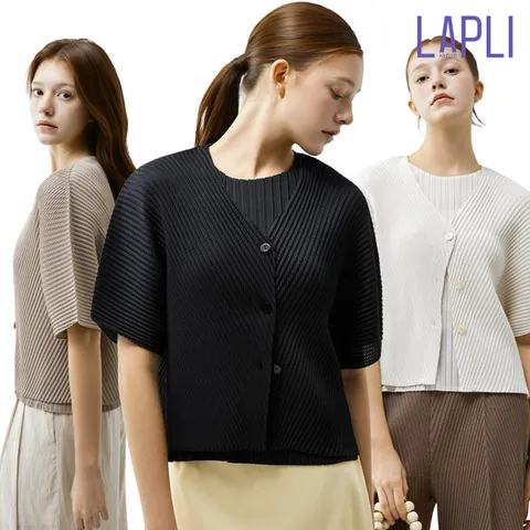 라플리 26SS 오블리크 플리츠 세트(재킷+블라우스 탑) [런칭 가격 139,900원]