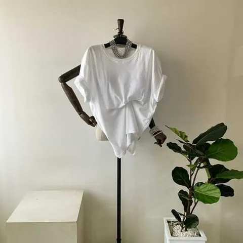 에르디테 / 캡내장 여성 루즈핏 노브라 빅사이즈 옆트임 반팔 티