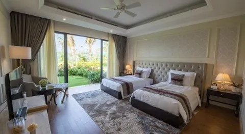 푸꾸옥 4박 5일 빈펄리조트 디럭스룸 성인4명 풀빌라UP 빈원더스&사파리 선셋투어&낚시체험 선셋사나토카페 랍스터 씨푸드 전신마사지 자유일정 포함 이스타항공 인천출발