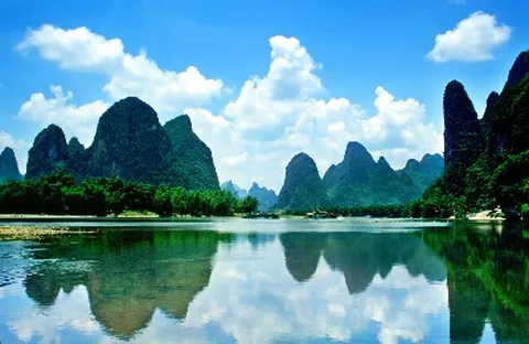 [부산출발/마카오IN-계림OUT] 마카오/계림/양삭 5일 NO쇼핑NO팁 이강유람(양삭-복리코스) 인상유삼저VIP 발마사지 성바울성당 코타이야경 고속열차탑승1회 에어부산 부산출발