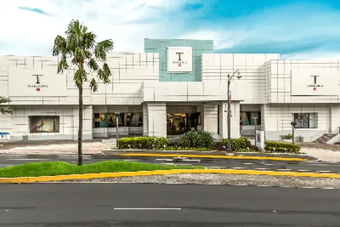 괌 3박 5일 괌플라자 스탠다드룸 룸온니 시내관광 에메랄드밸리 쇼핑몰픽드랍 진에어 부산출발