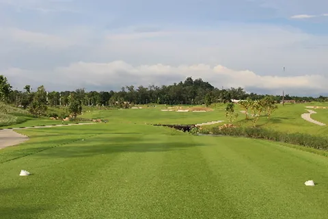 [부산출발] 파타야 골프 5일 다색골프 18홀 3회 시암/람차방/치찬CC 홀리데이인파타야 또는 동급 2인출발가능(추가요금) 진에어 부산출발