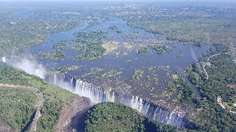 [출발임박] 아프리카 핵심 4국 8일 4성급 호텔숙박 빅토리아폭포 2개국에서 조망 초베 사파리 테이블마운틴 케이블카 캐세이퍼시픽 인천출발