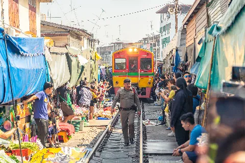 방콕 5일 세미팩 아속역 위치BEST호텔 담넌사두억1일투어포함(직접예약필수) 체크아웃투어 공항픽업&샌딩 2인이상출발확정 에어부산 인천출발
