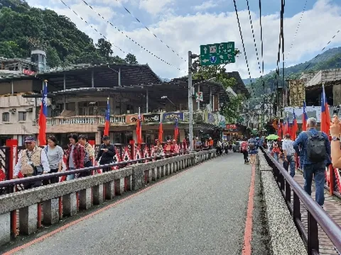 대만/야류/지우펀 4일 단수이 스펀천등날리기 대만국적기 쇼핑2회 중화항공 부산출발