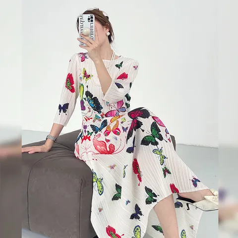 [PLEATS] 로시 버터플라이 7부 플리츠 원피스 +할인쿠폰