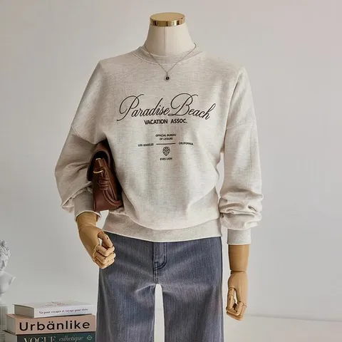 [하프클럽/커스텀에이블]파라다이스 레터링 맨투맨 티셔츠_C2409TS901C - 현대Hmall