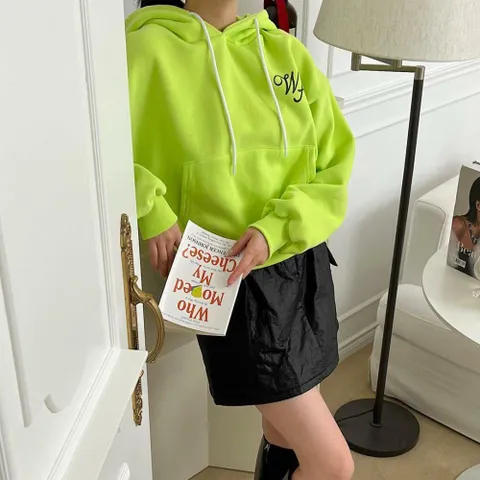 여자 빅사이즈 세미크롭 후디 네온 프레피 필기체 티셔츠