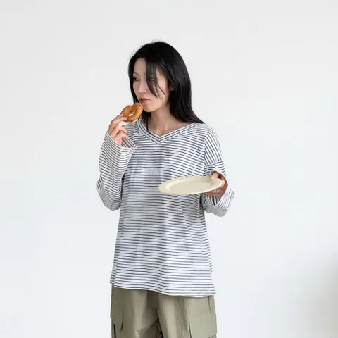 |KHTA5B1|여성 브이넥 스트라이프 심플 긴팔 티셔츠 +할인쿠폰