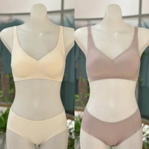 [현대백화점] [비너스](VBRS938+VPTS938)무봉제 노라인 풀컵 보정 심리스 후크 브래지어+심리스 팬티 세트