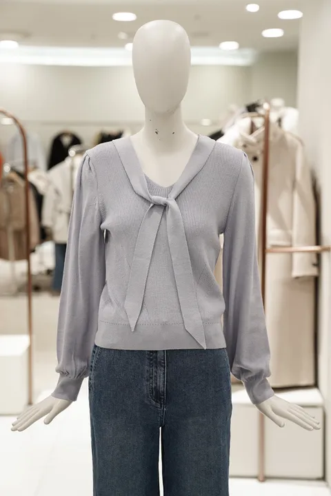 [현대백화점] [CC콜렉트] 타이 브이넥 니트 풀오버 (E251KSK102)