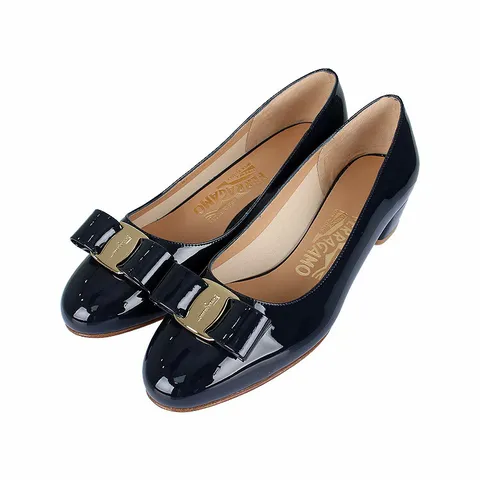 [페라가모] 바라 유광 펌프스(539449) (01B221 0539449) +할인쿠폰 +무이자5개월