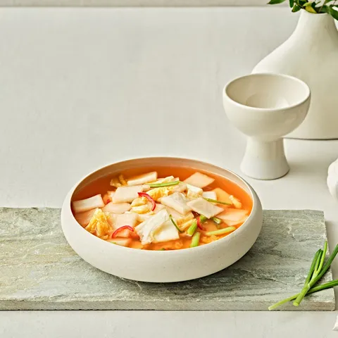 [워커힐 호텔] 워커힐호텔 김치 나박김치6kg 전통방식 중부식 깔끔 시원한맛