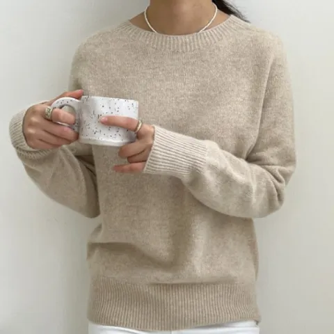 여자 홀가먼트 빨간색 미시룩 젊줌마 올리브그린 니트_3