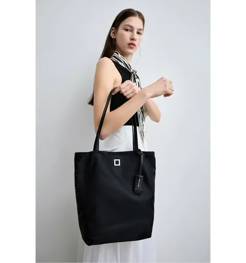 [루즈앤라운지]코모도 NS쇼퍼 RA2F3ABG412KM1BK