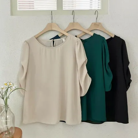 [하프클럽/다잇템]여자 라운드 시폰 핀턱 벌룬 소매 블라우스