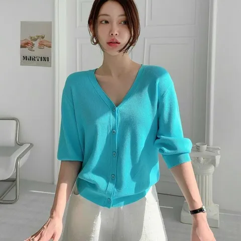 [하프클럽/옷자락]여자 봄 하늘색 브이넥 단추 8부 골지 여름 가디건