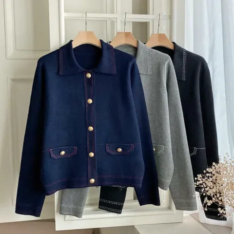 여성 카디건 자수 모양 빅사이즈 금장단추 자켓