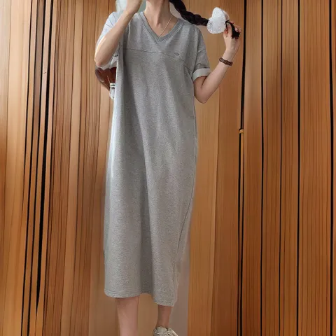 |KSO53C4|여성 브이넥 슬릿 롱드레스 무채색 반팔 펜던트 스타일