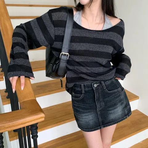 |KHTA593|여성 심플한 보트넥 스트라이프 보카시 니트