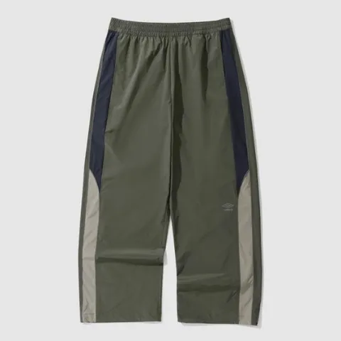 엄브로바지 KQF UP321CPT92-KAI 퓨쳐리즘 우븐 와이드  조거 2WAY 팬츠 / kHAKI +할인쿠폰