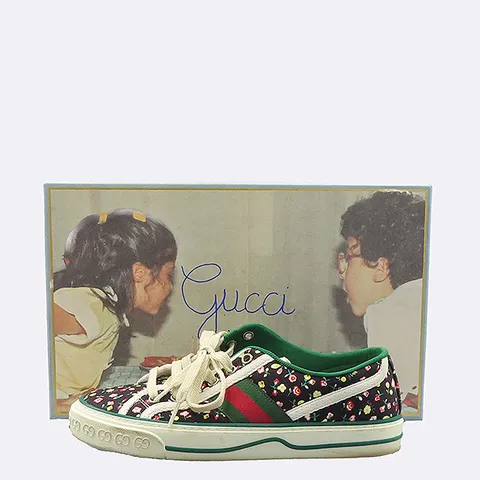 [중고] 구찌 606110 테니스 1977 여성용 스니커즈 -235MM K29105GU +할인쿠폰